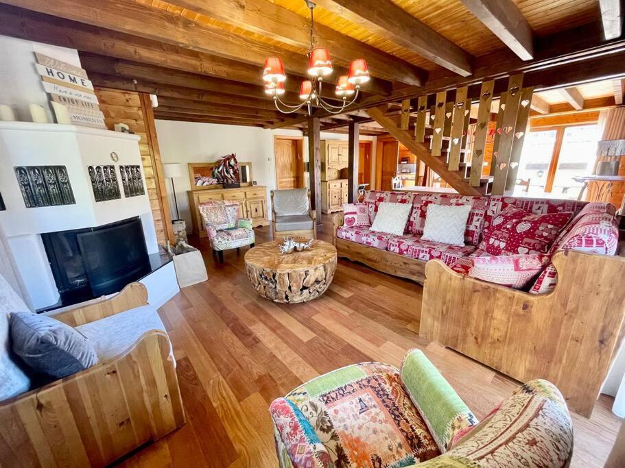 Chalet Kelly, centre ville / Jacuzzi / Sauna Gérardmer Extérieur photo