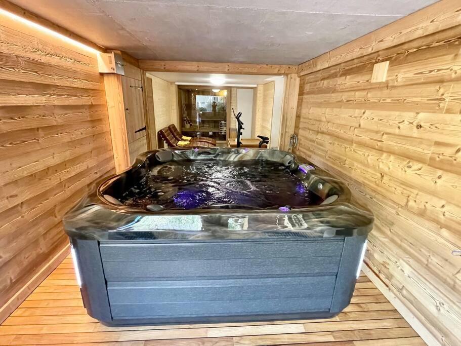 Chalet Kelly, centre ville / Jacuzzi / Sauna Gérardmer Extérieur photo